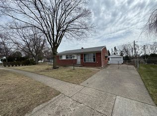 47166 Roland St, Shelby Township, MI 48317