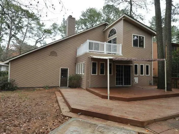 2223 Wake Forest St, Virginia Beach, VA 23451