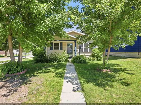 2224 Geele Ave, Sheboygan, WI 53083
