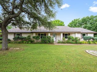 317 Cedar Dr, Mountain City, TX 78610