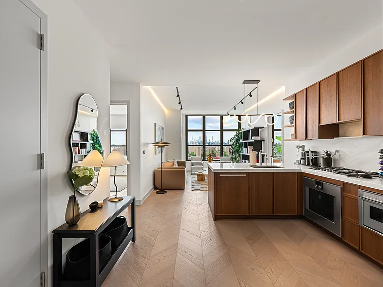 180 Front St #18B — Photo 14