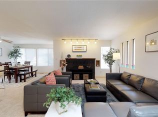 12611 SE 30th St APT 4, Bellevue, WA 98005