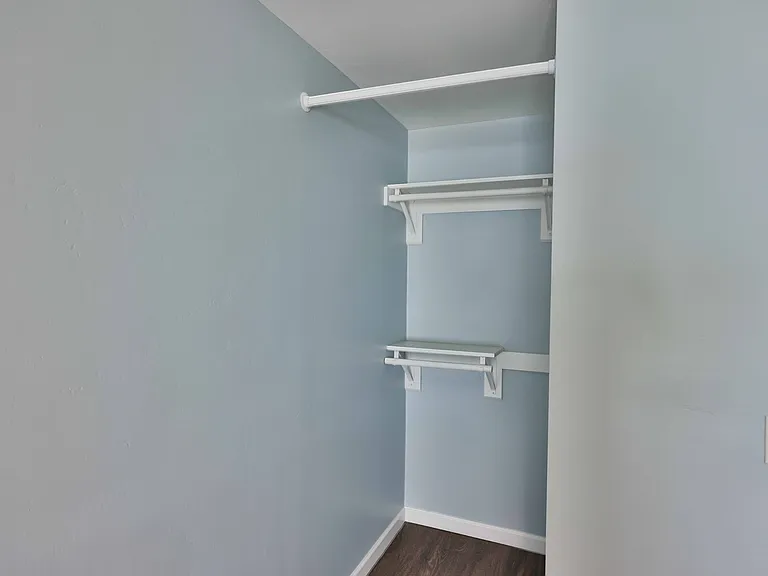 5036 Raymond Pl — Photo 33