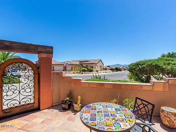 3rd image of 641 W Calle Artistica