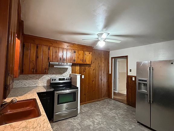 3rd image of 1010 Bradyville Pike