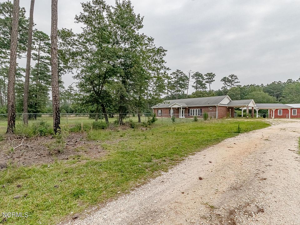 2565 Dobbersville Road, Mount Olive, NC 28365 Zillow