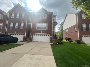 674 Cherry Orchard Rd, Canton, MI 48188