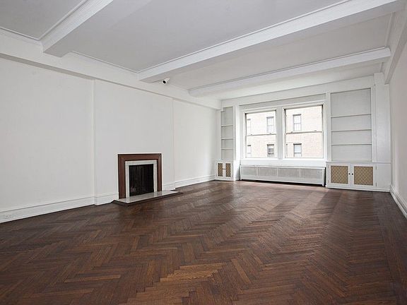 2nd image of 1125 Park Ave #6C