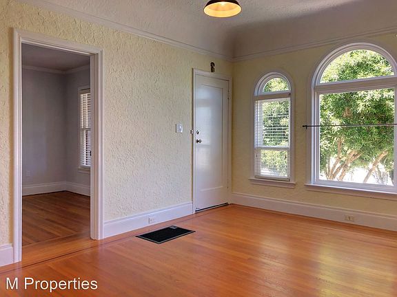 4th image of 593 Bellevue Ave