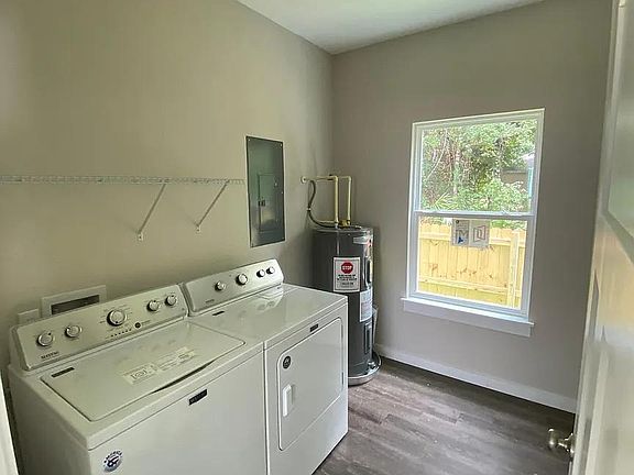 4th image of 4622 Avenue D