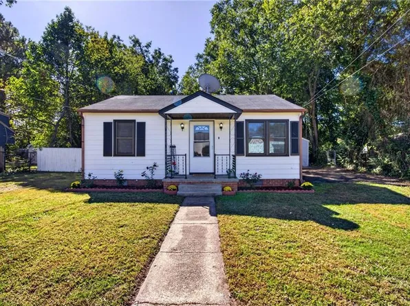 712 Summers Pl, Portsmouth, VA 23702