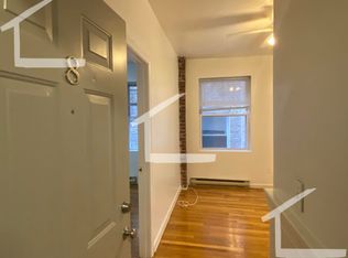 6 Cleveland Pl APT 8, Boston, MA 02113