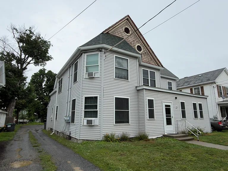 23 River St #3 — Photo 2