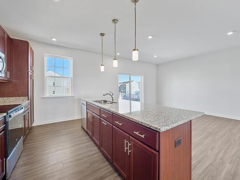 21 Stafford Pl — Photo 5