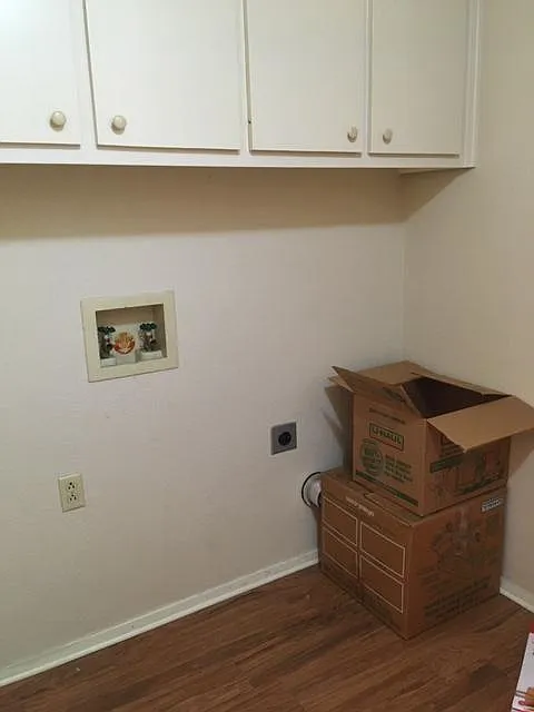 2 bed, 1250 sqft, $1,700 — Photo 4