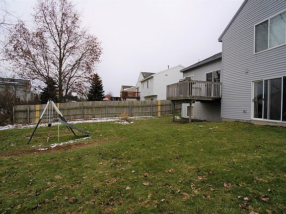 4th image of 360 Tallgrass Dr NE
