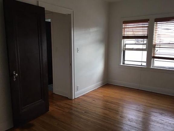 4th image of 2704 Blaisdell Ave APT 106