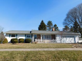 803 Cindy St, Mason, MI 48854
