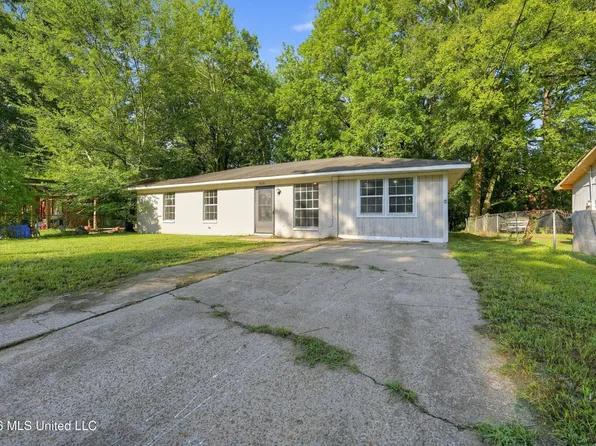 615 Rich Dr, Jackson, MS 39209