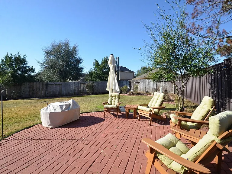 3115 Sachse Ct — Photo 35