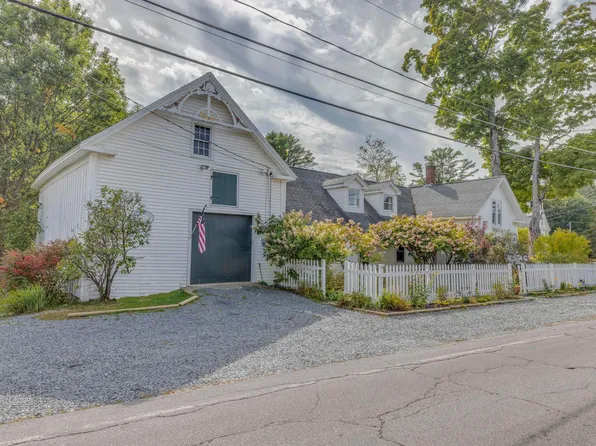 34 North Shore Road, Hebron, NH 03241