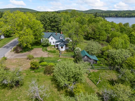 2nd image of 149 Youngs Hill Road