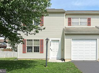 3042 Milky Way, Dover, PA 17315