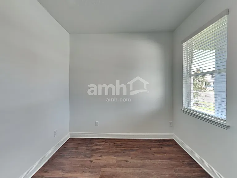 14628 Cedar Mill Dr — Photo 9