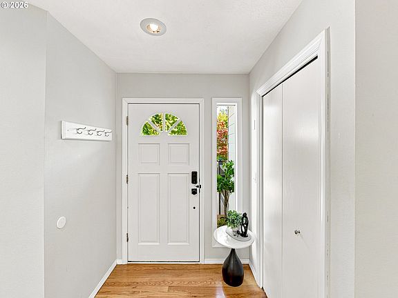 4th image of 7215 SW 8th Ave