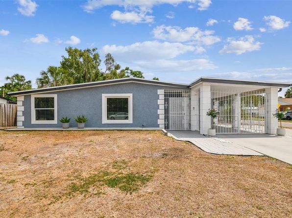 8006 Tanglewood Ln, Tampa, FL 33615
