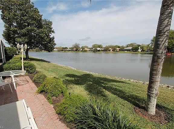 3rd image of 5909 Almaden Dr