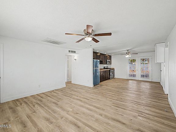3rd image of 1929 N 69TH Drive
