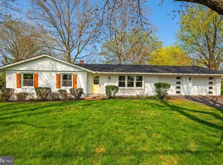5 Longstreet Ave, Round Hill, VA