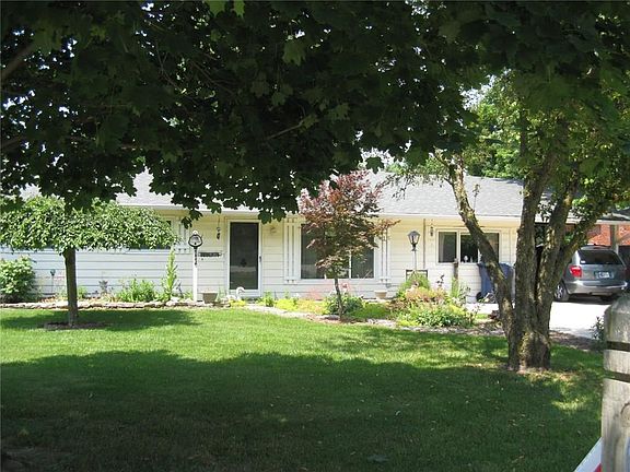 2nd image of 115 Waterman Dr