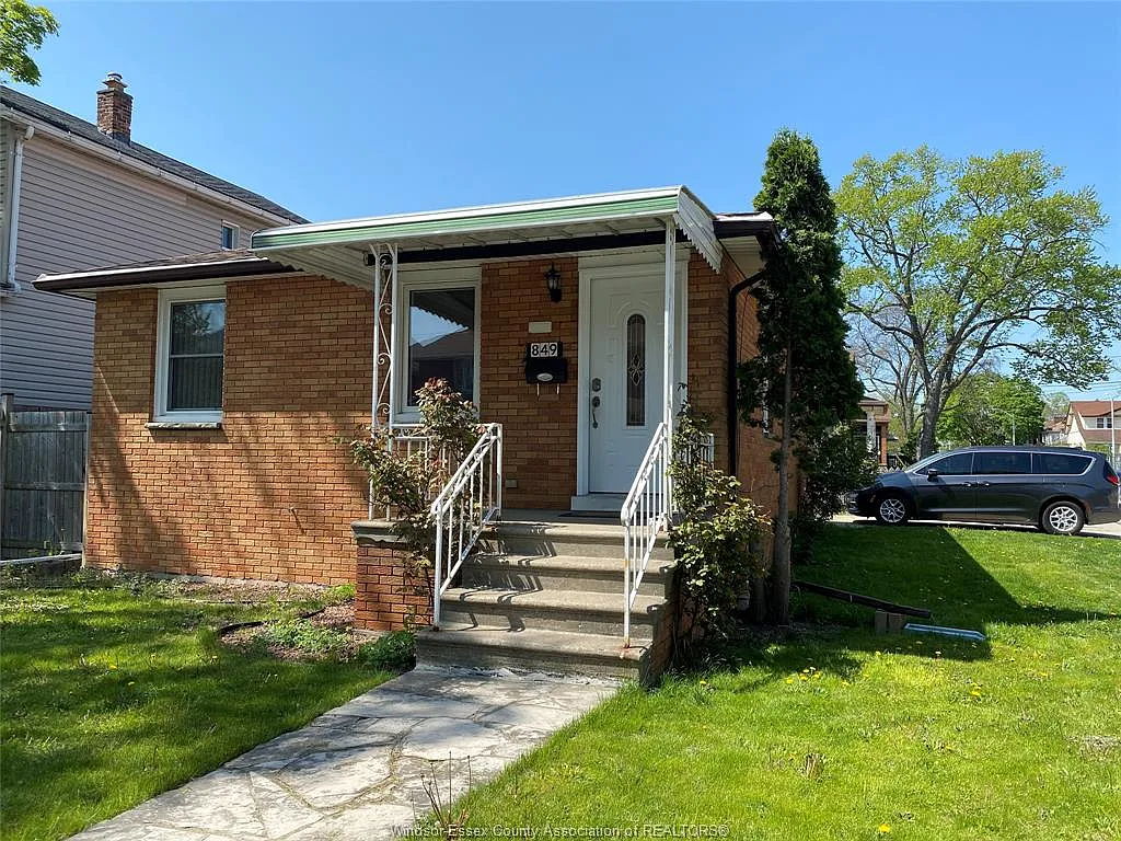 Building Photo - 849 Dougall Ave #MAIN