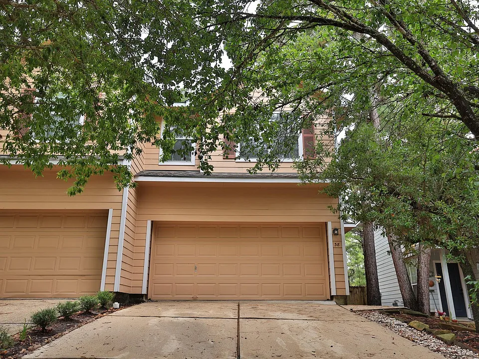 38 Blue Creek Pl