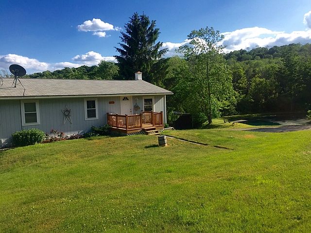 1st image of 8978 Hemlock Rd