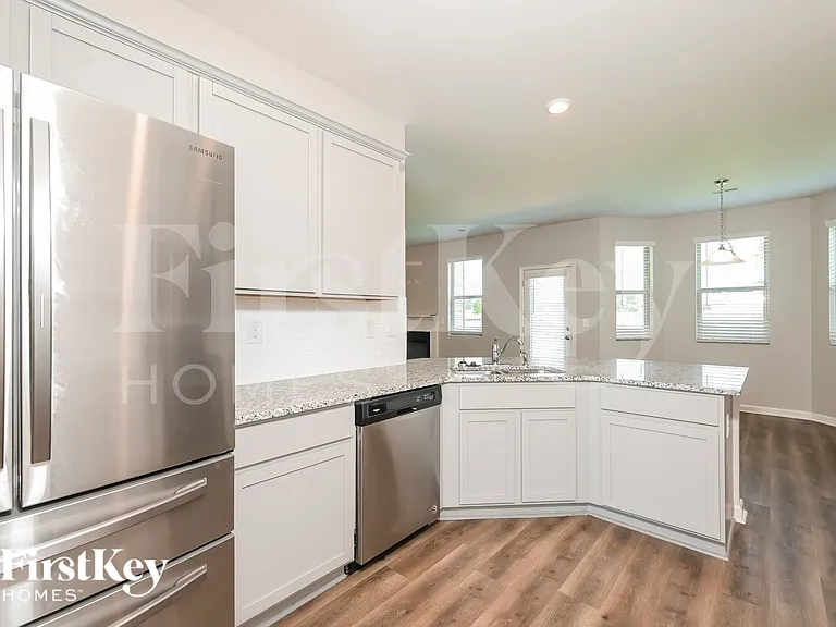2027 Massey Ln — Photo 7
