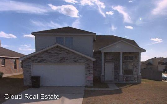 1st image of 3200 Neel Ct
