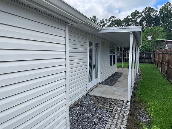 5th image of 46495 Cote Ct