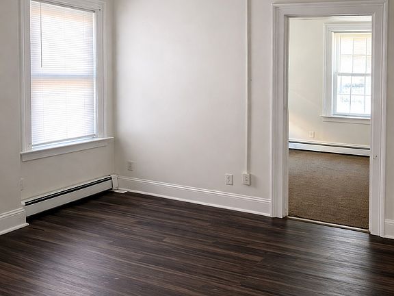 5th image of 479 Broad St #2N