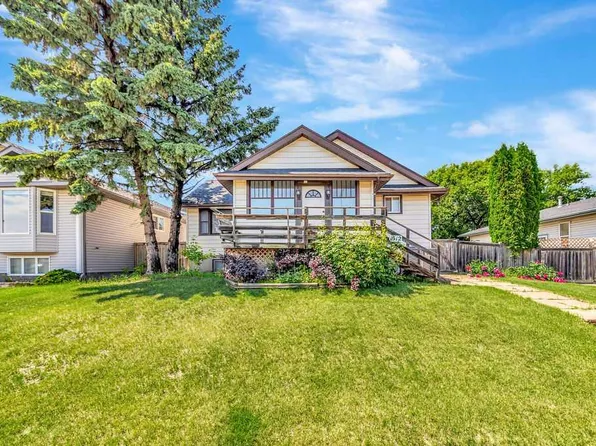 1512 E 49th Ave, Lloydminster, SK S9V 1T3