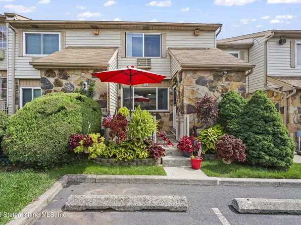 16 Lynn Ct #82, Staten Island, NY 10314