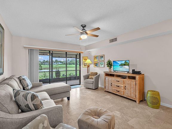 2nd image of 2061 Keystone Drive #B