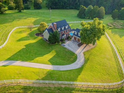 5500 Shawnee Dr, Kingsport, TN, 37664