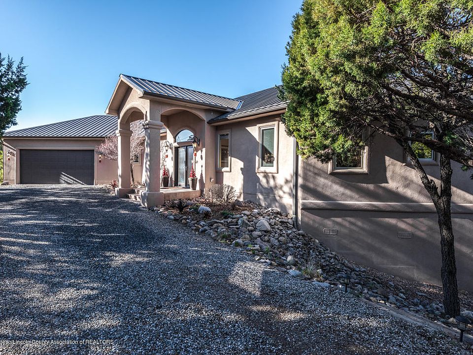 1st image of 124 Placitas Dr