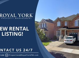 20 Glennie Dr #2, Ajax, ON L1T5A4