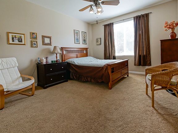 5th image of 45046 Oakford Ct