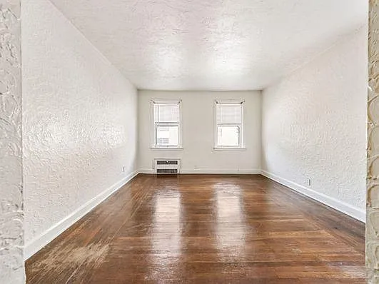 5556 Covode St #1 — Photo 6