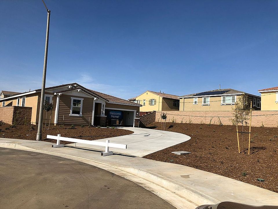 1st image of 27461 Grand Teton Ct
